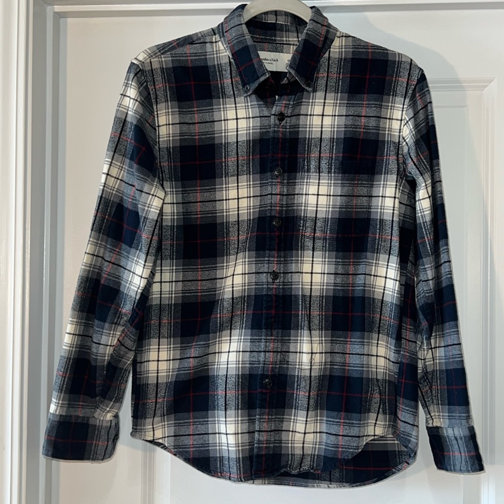 Abercrombie & Fitch Men’s Button Up Shirt, Like New, Size XS. Soft Flannel